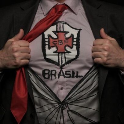 Política tenta influenciar a escolha do craque favorito
