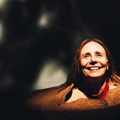 Nova montagem de Dias Felizes, de Beckett, estreia em São Paulo
