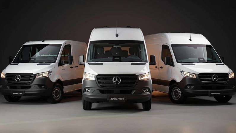 Linha 2026 da van Mercedes Sprinter oferece opções com câmbio automático