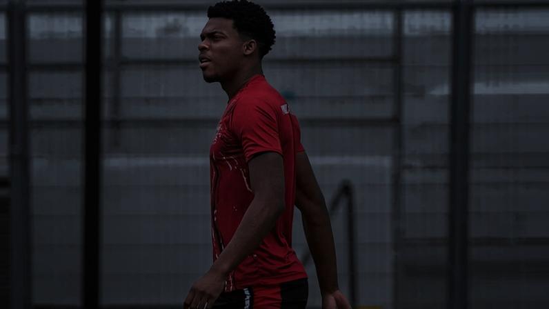 O atacante Andryl Miguel Lourenço da Silva, de 20 anos, durante treino do Paulista, time de Jundiaí (SP); jogador deixou o campo de ambulância
