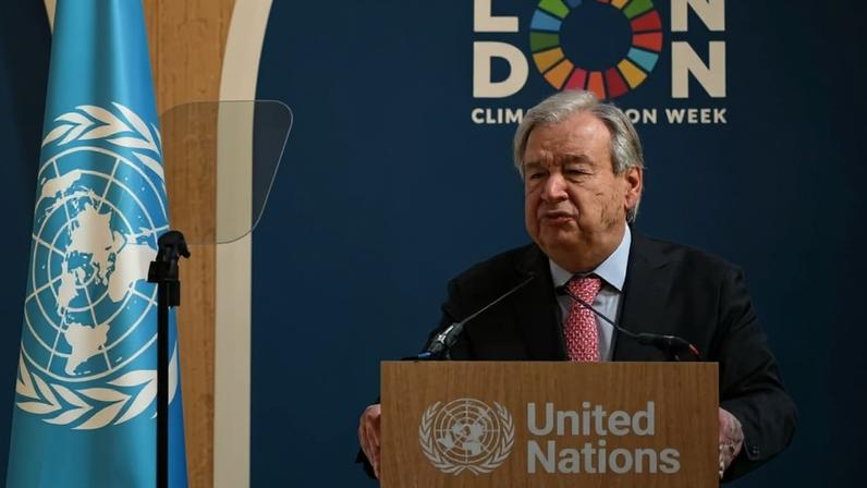António Guterres, secretário-geral da ONU, discursa em evento sobre clima em Londres