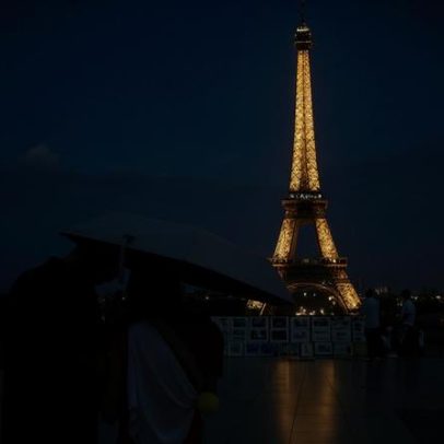 Onda de calor leva Roma a alerta vermelho e Torre Eiffel fecha mais cedo