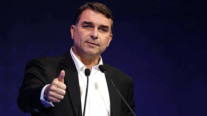 O senador Flávio Bolsonaro, durante evento em Brasília