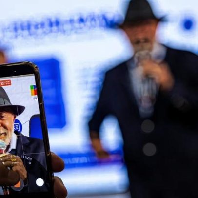 Lula lança plano para combater comércio ilegal e pede foco no celular