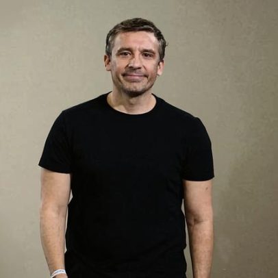 Julien Dossena deixa a direção criativa da Paco Rabanne após 13 anos