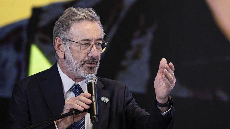 Márcio Rosa, ministro do Desenvolvimento, Indústria, Comércio e Serviços, discursa em evento em São Paulo