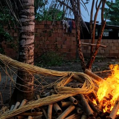 Homem morre após ser atingido por espada junina na Bahia
