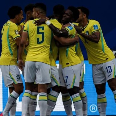 Brasil vence a Escócia e fica em primeiro no grupo da Copa