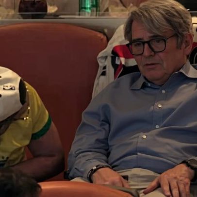 Ator de Curtindo a Vida Adoidado usa camisa do São Paulo em jogo do Brasil
