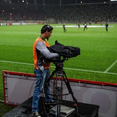 Dona da CazéTV é acusada de influenciar decisões de clubes brasileiros