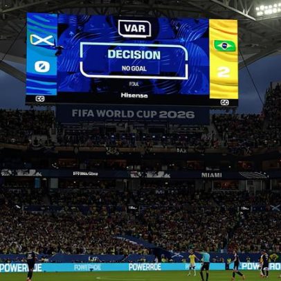 VAR mais presente nesta Copa muda decisões de juiz em 95% dos casos