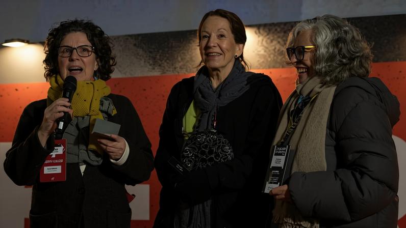 A cantora em cena do documentário "Carmen Miranda - Banana is my Business"