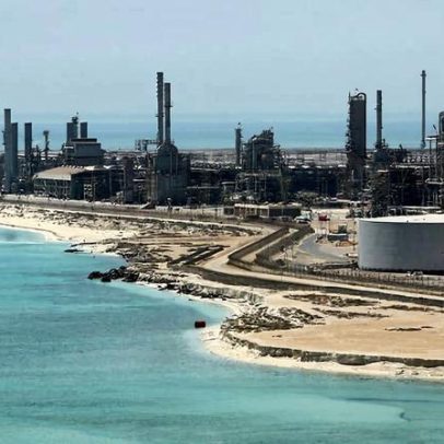 Helicóptero de petroleira estatal cai na Arábia Saudita e deixa 14 mortos