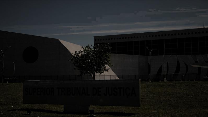 Fachada da sede do Superior Tribunal de Justiça (STJ), em Brasília (DF)