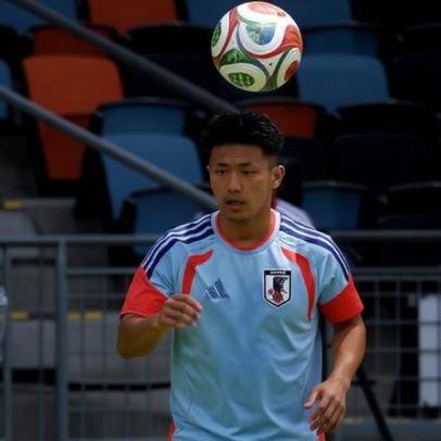 Atacante japonês afirma que pode jogar de igual para igual com o Brasil na Copa