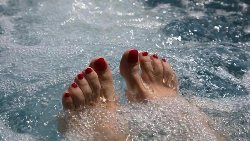 Relaxamento 24 horas nas fontes termais mais famosas de Goiás