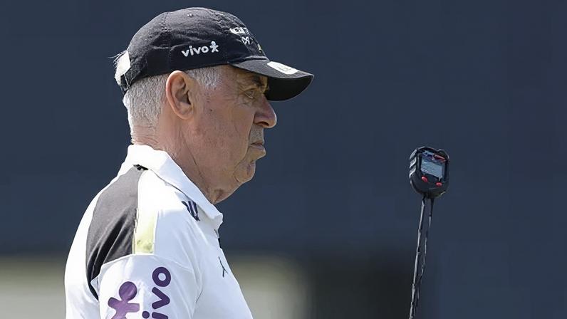 Carlo Ancelotti, treinador da Seleção Brasileira
