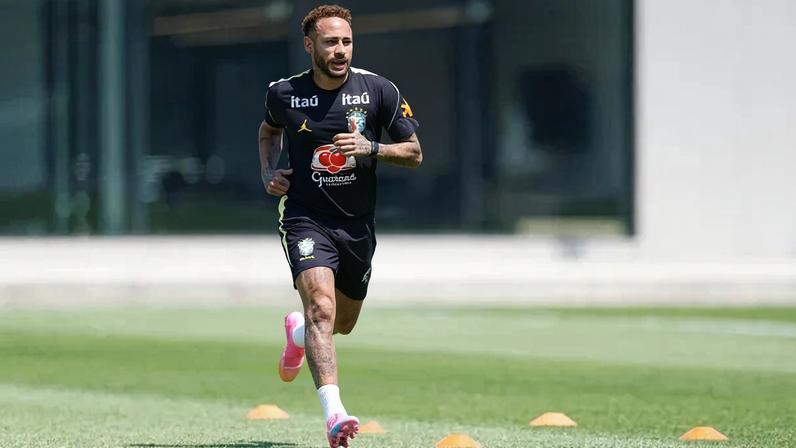 Foto colorida de Neymar - Metrópoles