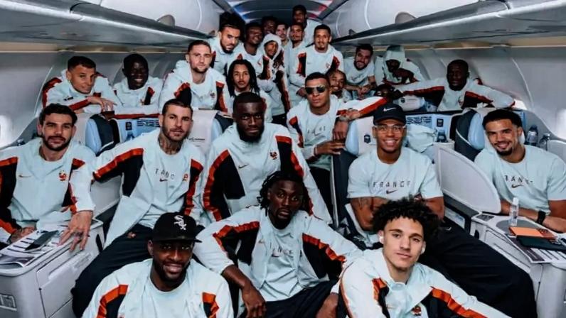 França chega aos EUA como uma das principais candidatas ao título da Copa –