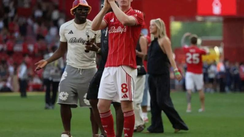 Elliot Anderson chegou ao Nottingham Forest há duas temporadas –