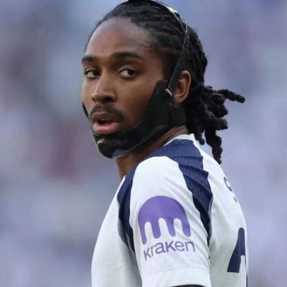Lateral da Inglaterra disputará a Copa com máscara; entenda