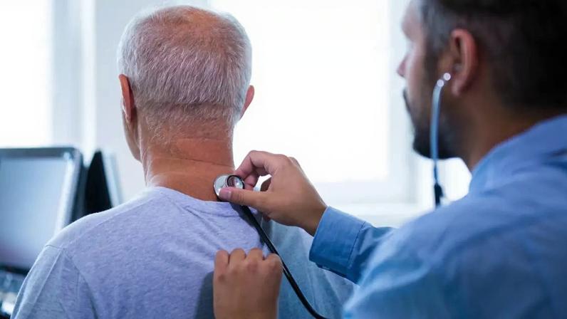 O carcinoma de células renais é o tipo mais comum de câncer no rim: doença acomete principalmente adultos entre 50 e 70 anos
