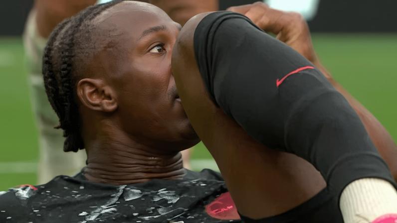 Koné, jogador do Canadá, sofre lesão grave em partida contra o Qatar