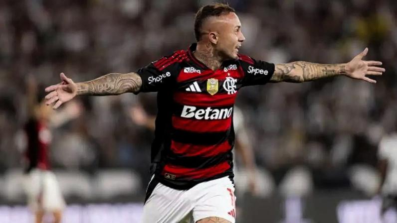 Everton Cebolinha é ídolo gremista e tem carinho mútuo com o clube –
