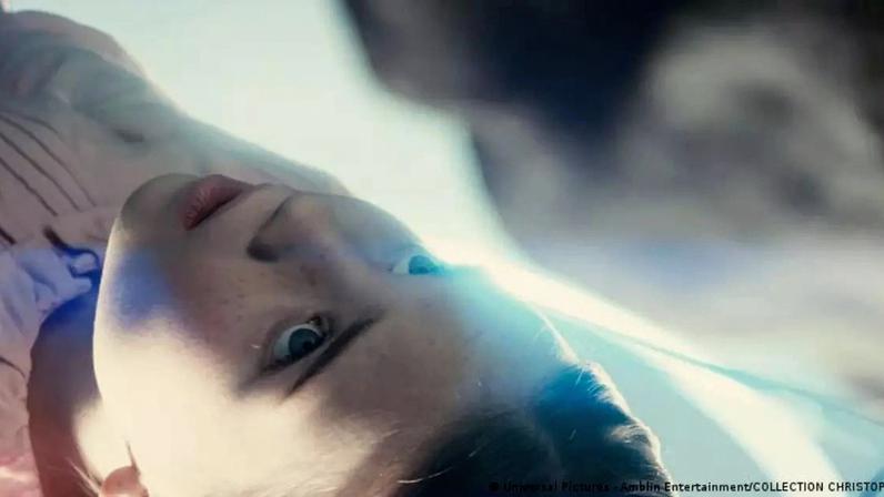 Steven Spielberg retorna ao tema dos extraterrestres em seu novo filme "Dia D"