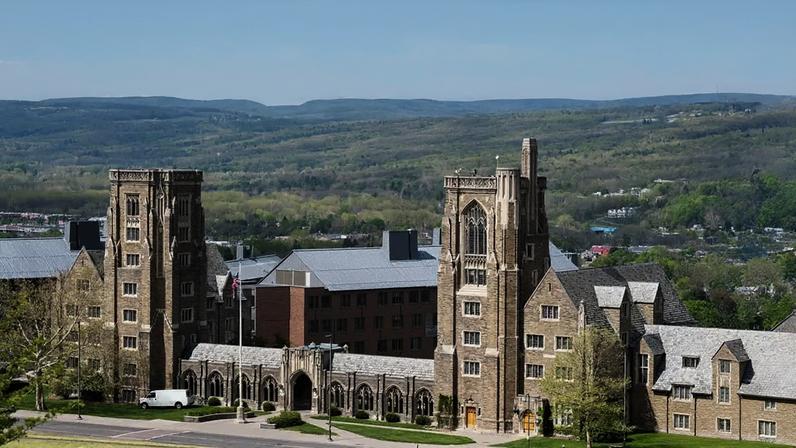 Cornell Univeristy – depositphotos.com / haveseen