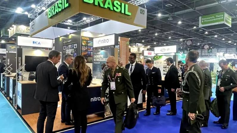 Estande do Brasil no Eurosatory 2026, principal salão mundial do setor de defesa, que acontece de 15 a 19 de junho em Villepinte, na região da Grande Paris.