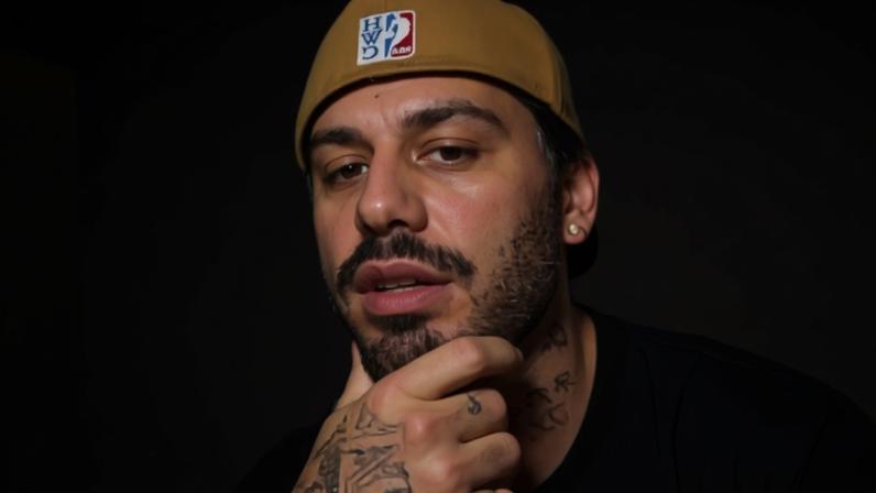 Zé Felipe faz chamada de vídeo com as filhas e web aponta Virginia