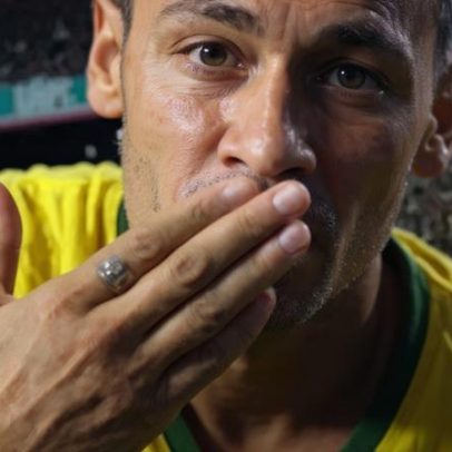João Gomes usa camisa da Seleção em apoio a Neymar
