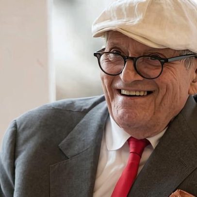 Compartilhe homenagens e lembranças de David Hockney