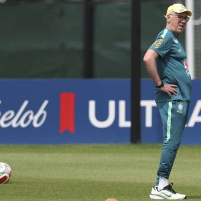 Ancelotti projeta time titular para estreia do Brasil na Copa