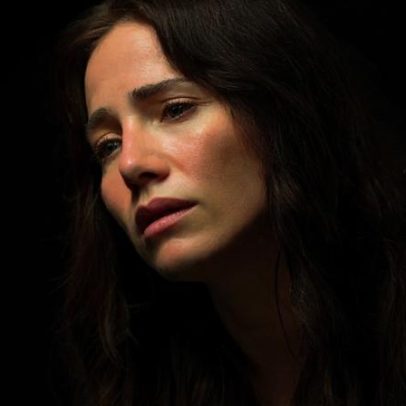 Resumo da novela mostra morte de Arthur Brandão e avanço contra Adriana
