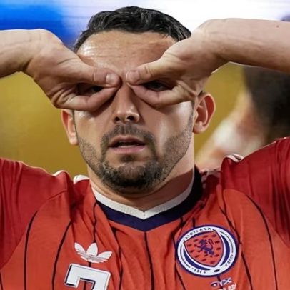 Escócia vence retorno à Copa após gol de McGinn contra o Haiti