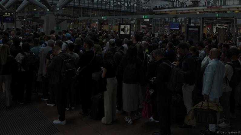 Incidente no aeroporto de Hamburgo gerou atrasos e cancelamentos de voos