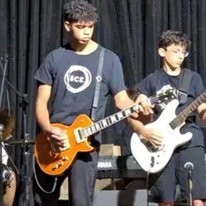 Gustavo, músico autodidata, estuda na Interlochen Arts Academy