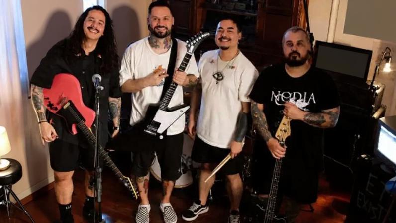 Banda Serena, em foto promocional