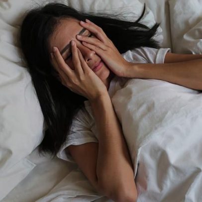 Especialista em sono sugere levantar-se se não pegar no sono após 20 minutos