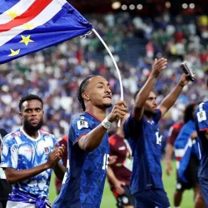 Cabo Verde surpreende o mundo e avança à fase de mata-mata contra a Argentina