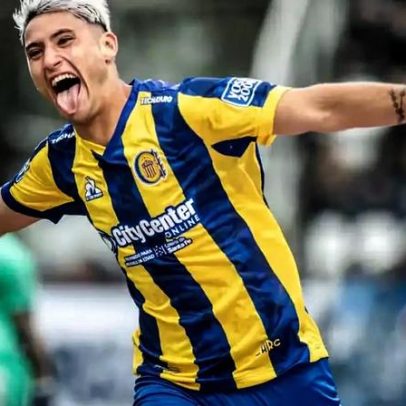 Bahia acerta com atacante da Premier League