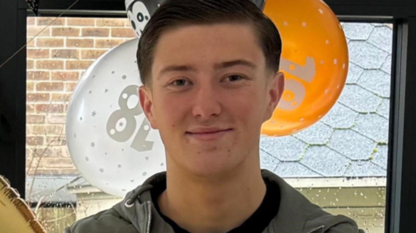 Henry Nowak, de 18 anos, morreu esfaqueado em 3 de dezembro de 2025