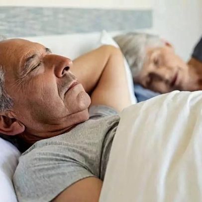 Especialistas indicam o melhor horário para acordar com mais energia após os 60