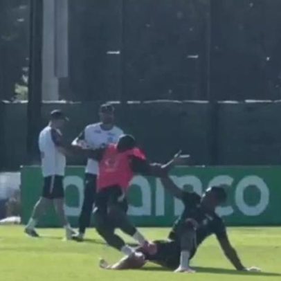 Entrada de Casemiro em Endrick repercute nas redes durante treino da Seleção