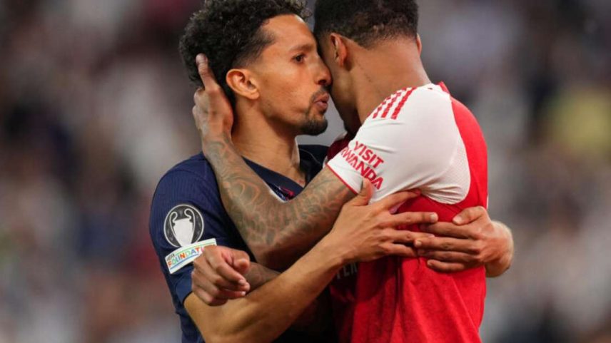 Marquinhos, do PSG, abraça Gabriel Magalhães, do Arsenal, após a disputa de pênaltis na final da Liga dos Campeões entre Paris Saint-Germain e Arsenal, em Budapeste, Hungria, no sábado, 30 de maio de 2026.