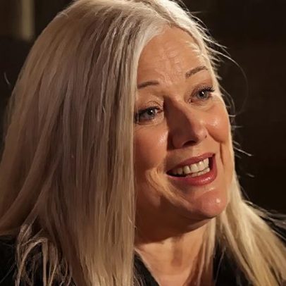 Lauren Christy relembra bastidores de parceria com KoRn