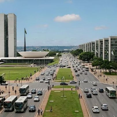 Governo altera fonte de financiamento de estatais em 726 milhões