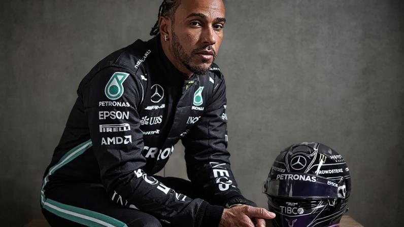 Hamilton vai dividir atenção na Copa entre Brasil e Inglaterra –